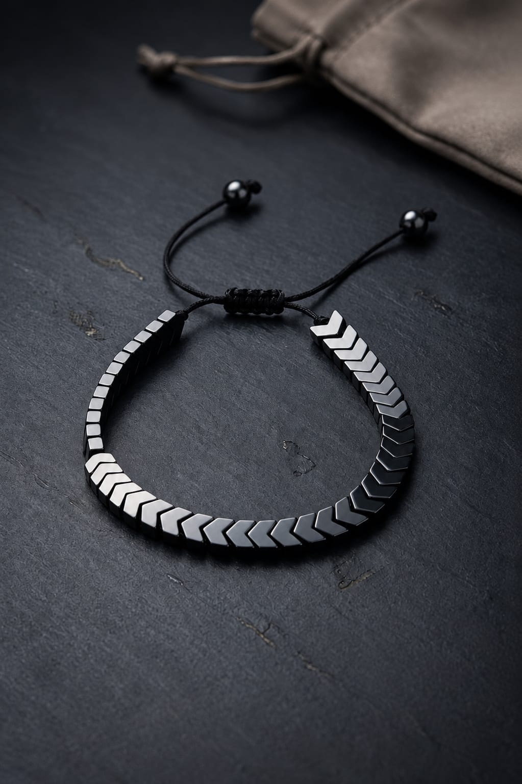 CHEVERON BRACLET